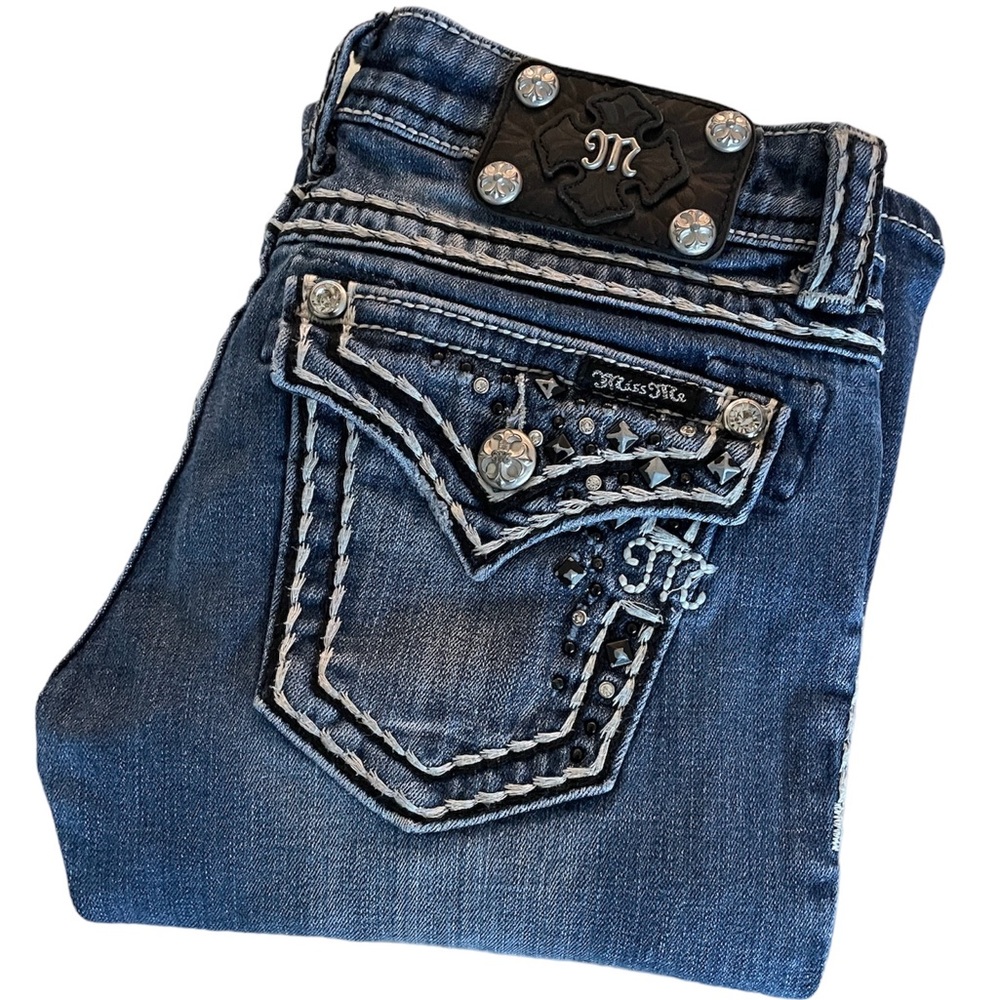 Miss Me Low Rise Flare Distressed Denim Jeans Ladies Size 26